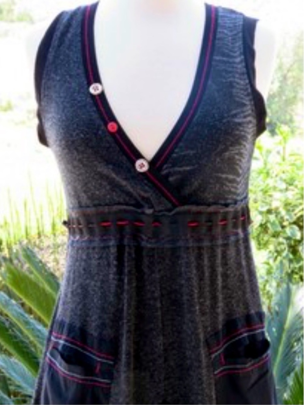 DOLCEZZA Knit Sleeveless Dress in Charcoal & Black Combo